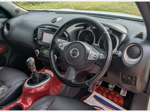 Nissan Juke 1.6 Juke Tekna DiG-T 5dr 14