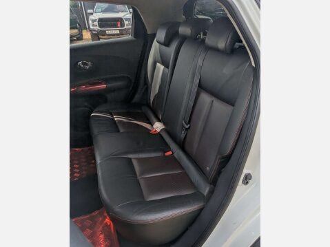 Nissan Juke 1.6 Juke Tekna DiG-T 5dr 20