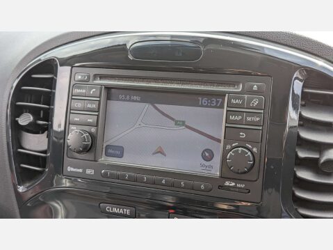 Nissan Juke 1.6 Juke Tekna DiG-T 5dr 28