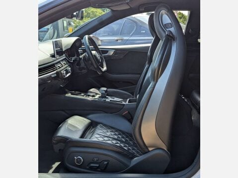 Audi A5 3.0 S5 TFSI Quattro Auto 4WD 2dr 27