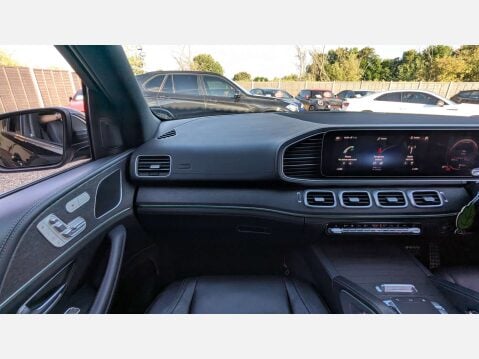 Mercedes-Benz GLE 2.9 GLE 350 AMG Line Premium D 4Matic Auto 4WD 5dr 31