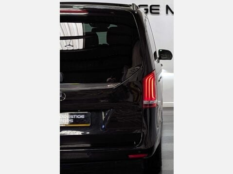 Mercedes-Benz V Class 2.1 V250 D Sport Auto 5dr 12