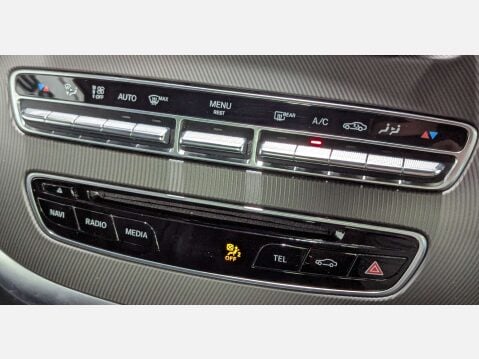 Mercedes-Benz V Class 2.1 V250 D Sport Auto 5dr 38