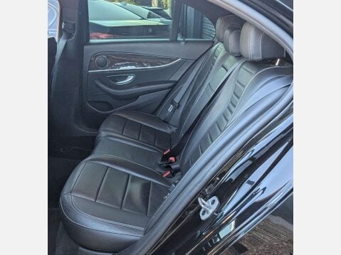 Mercedes-Benz E Class 2.0 E 220 Sport D Auto 4dr 27