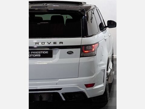 Land Rover Range Rover Sport 3.0 Range Rover Sport HSE Dynamic SDV6 Auto 4WD 5dr 12