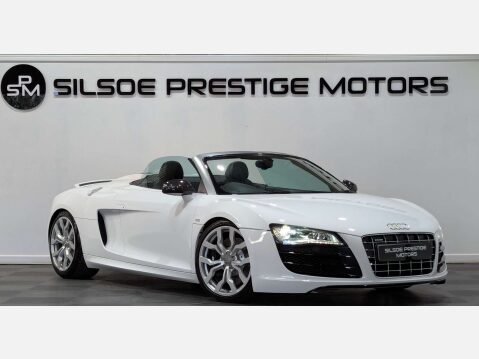Audi R8 5.2 R8 Spyder Quattro V10 4WD 2dr 1