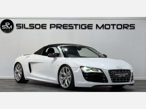 Audi R8 5.2 R8 Spyder Quattro V10 4WD 2dr 2