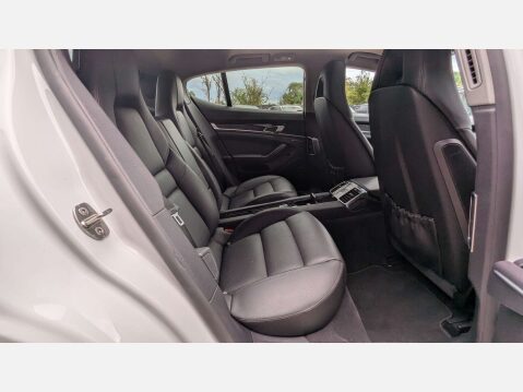Porsche Panamera 3.0 Panamera D V6 Tiptronic 5dr 71