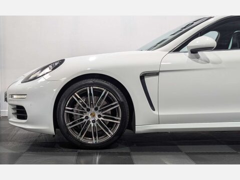 Porsche Panamera 3.0 Panamera D V6 Tiptronic 5dr 4