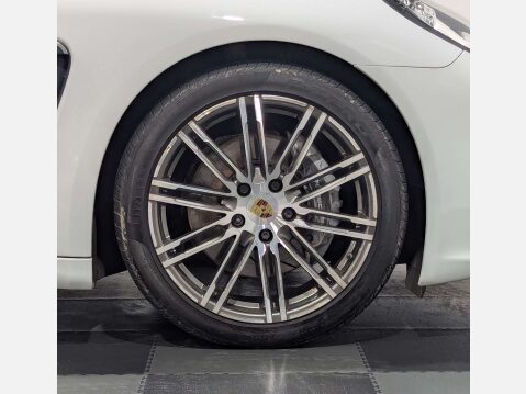 Porsche Panamera 3.0 Panamera D V6 Tiptronic 5dr 29