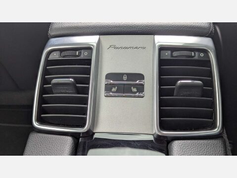 Porsche Panamera 3.0 Panamera D V6 Tiptronic 5dr 83