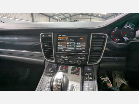 Porsche Panamera 3.0 Panamera D V6 Tiptronic 5dr 57