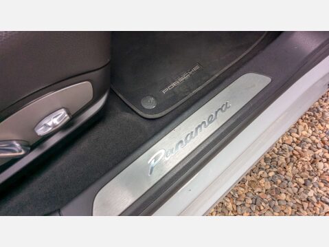 Porsche Panamera 3.0 Panamera D V6 Tiptronic 5dr 45