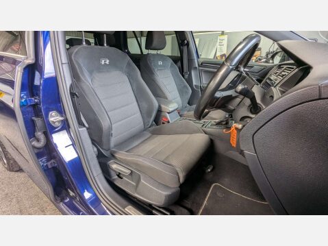 Volkswagen Golf 2.0 Golf R TSi Semi-Auto 4WD 5dr 69