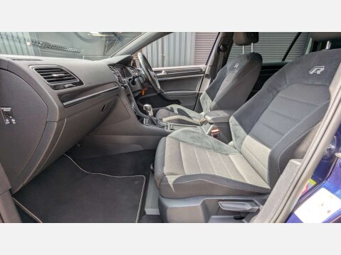 Volkswagen Golf 2.0 Golf R TSi Semi-Auto 4WD 5dr 77