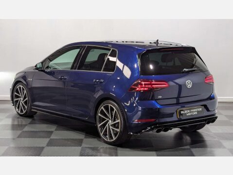 Volkswagen Golf 2.0 Golf R TSi Semi-Auto 4WD 5dr 19