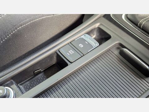 Volkswagen Golf 2.0 Golf R TSi Semi-Auto 4WD 5dr 66