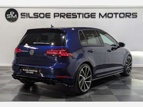 Volkswagen Golf 2.0 Golf R TSi Semi-Auto 4WD 5dr 20