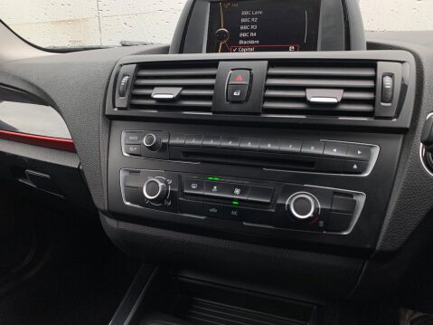 BMW 1 Series 2.0 120d Sport Auto Euro 5 (s/s) 5dr 31
