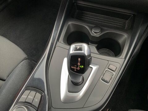 BMW 1 Series 2.0 120d Sport Auto Euro 5 (s/s) 5dr 32