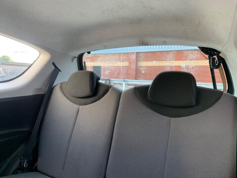 Toyota Aygo 1.0 VVT-i Move Euro 5 3dr 39