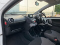 Toyota Aygo 1.0 VVT-i Move Euro 5 3dr 27