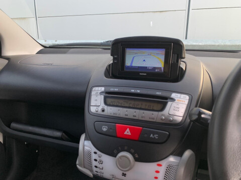 Toyota Aygo 1.0 VVT-i Move Euro 5 3dr 33