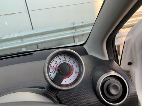 Toyota Aygo 1.0 VVT-i Move Euro 5 3dr 34