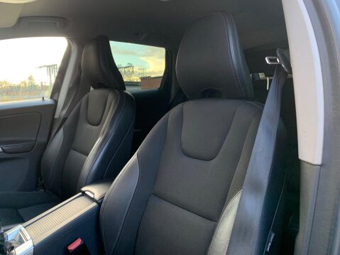 Volvo XC60 2.0 D4 SE Nav Euro 6 (s/s) 5dr 40