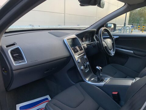 Volvo XC60 2.0 D4 SE Nav Euro 6 (s/s) 5dr 42