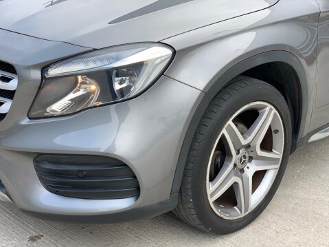 Mercedes-Benz GLA Class 1.6 GLA200 AMG Line Euro 6 (s/s) 5dr 5