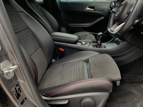 Mercedes-Benz GLA Class 1.6 GLA200 AMG Line Euro 6 (s/s) 5dr 40