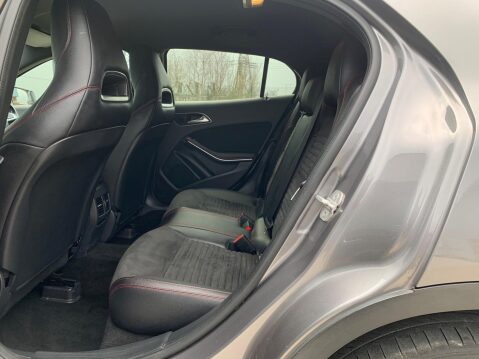 Mercedes-Benz GLA Class 1.6 GLA200 AMG Line Euro 6 (s/s) 5dr 48