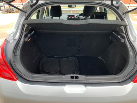 Peugeot 308 1.6 HDi Active Euro 5 5dr 55