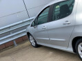 Peugeot 308 1.6 HDi Active Euro 5 5dr 23