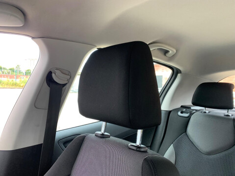 Peugeot 308 1.6 HDi Active Euro 5 5dr 37