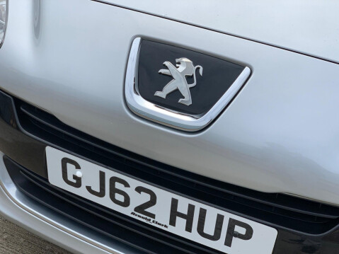 Peugeot 308 1.6 HDi Active Euro 5 5dr 8