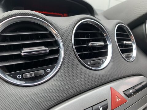 Peugeot 308 1.6 HDi Active Euro 5 5dr 52