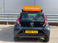 Toyota Aygo 1.0 VVT-i x-pression x-wave Euro 5 5dr Euro 5 15