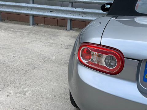 Mazda MX-5 1.8i SE Euro 5 2dr 21