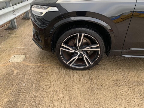 Volvo XC90 2.0 D5 PowerPulse R-Design Auto 4WD Euro 6 (s/s) 5dr 18