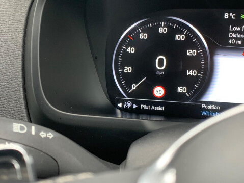 Volvo XC90 2.0 D5 PowerPulse R-Design Auto 4WD Euro 6 (s/s) 5dr 88