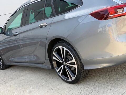 Vauxhall Insignia 2.0 Turbo D BlueInjection SRi VX Line Nav Sports Tourer Euro 6 (s/s) 5dr 26