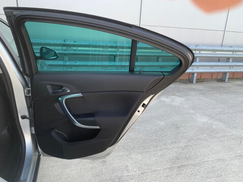 Vauxhall Insignia 2.0 CDTi ecoFLEX SRi Nav Euro 5 (s/s) 5dr 57