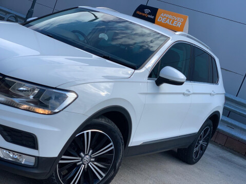 Volkswagen Tiguan 2.0 TDI BlueMotion Tech SE Navigation 4Motion Euro 6 (s/s) 5dr 7