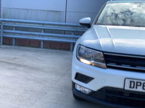 Volkswagen Tiguan 2.0 TDI BlueMotion Tech SE Navigation 4Motion Euro 6 (s/s) 5dr 11