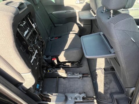 Peugeot 5008 1.6 BlueHDi Allure EAT Euro 6 (s/s) 5dr 37