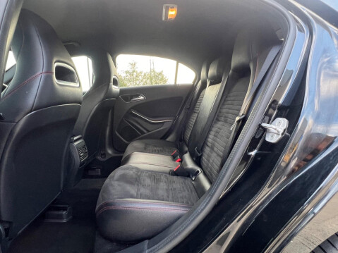 Mercedes-Benz A Class 2.1 A200d AMG Line 7G-DCT Euro 6 (s/s) 5dr 47