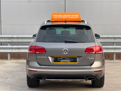 Volkswagen Touareg 3.0 TDI V6 BlueMotion Tech R-Line Plus Tiptronic 4WD Euro 6 (s/s) 5dr 14