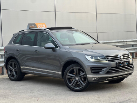 Volkswagen Touareg 3.0 TDI V6 BlueMotion Tech R-Line Plus Tiptronic 4WD Euro 6 (s/s) 5dr